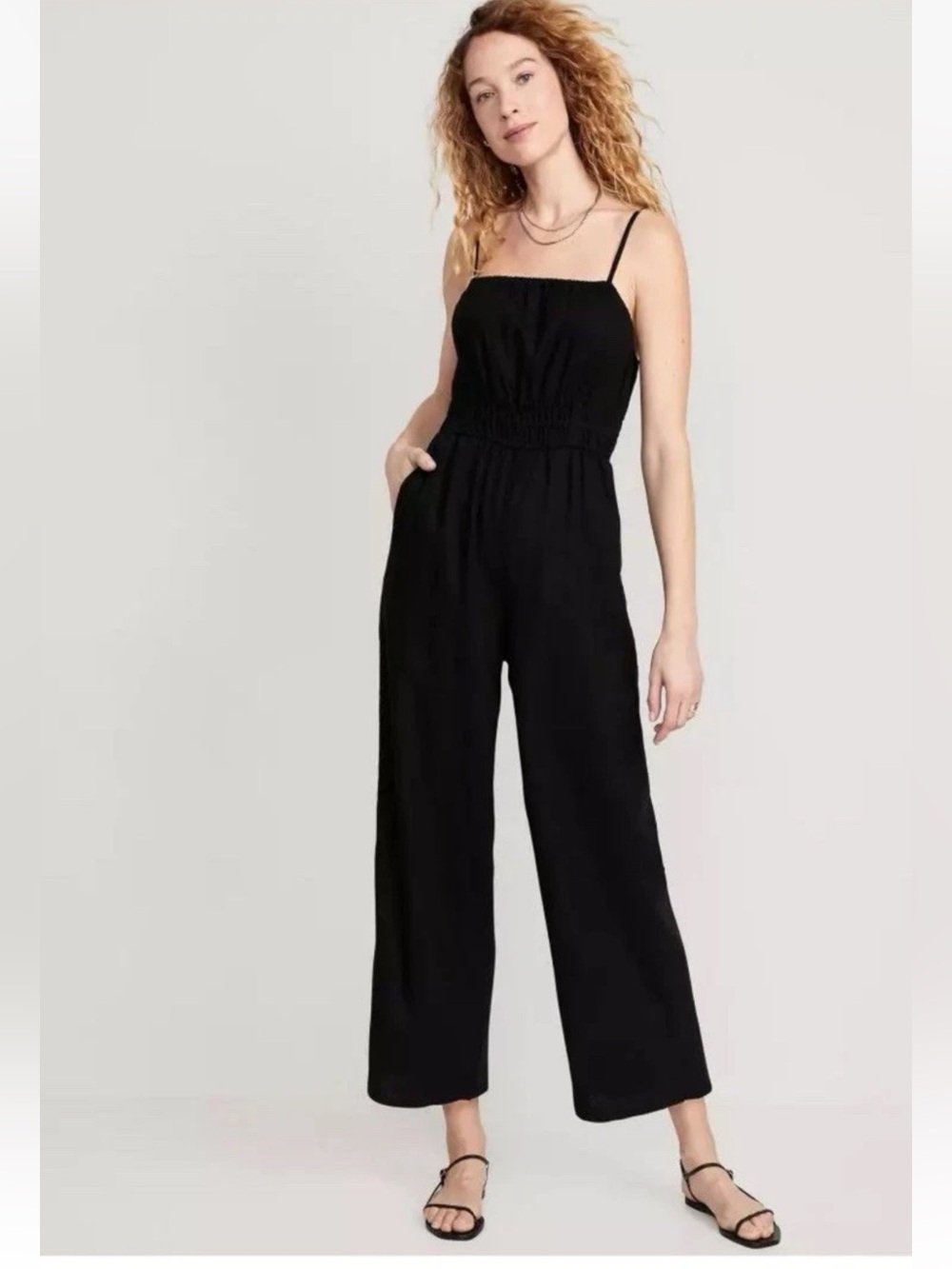 Old Navy Black Jumpsuit Smocked Back Adjustable Strap Capri Summer Sz S Classic - Picture 3 of 14